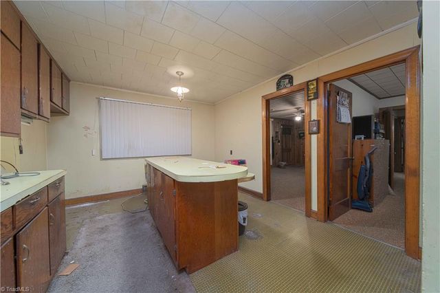 2012 Old Fletcher Road, Yadkinville, NC 27055