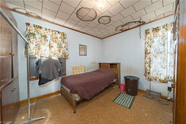 2012 Old Fletcher Road, Yadkinville, NC 27055