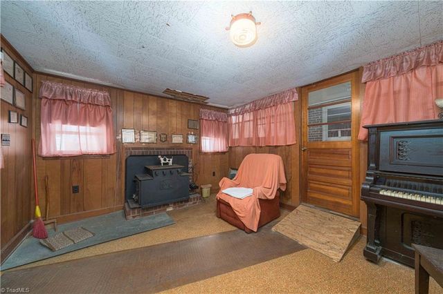 2012 Old Fletcher Road, Yadkinville, NC 27055