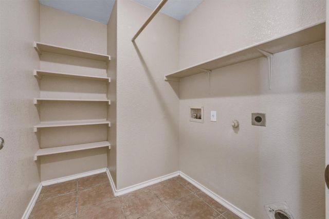5509 Apple Orchard LN, Austin, TX 78744