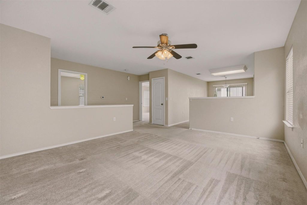 5509 Apple Orchard LN, Austin, TX 78744
