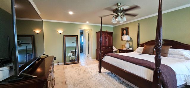 8033 Mchard Road, Pearland, TX 77581