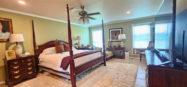 8033 Mchard Road, Pearland, TX 77581