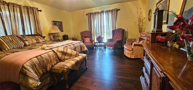 8033 Mchard Road, Pearland, TX 77581