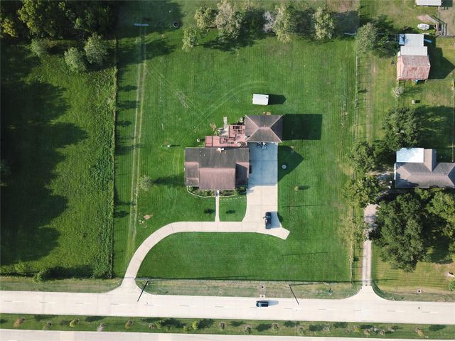 8033 Mchard Road, Pearland, TX 77581