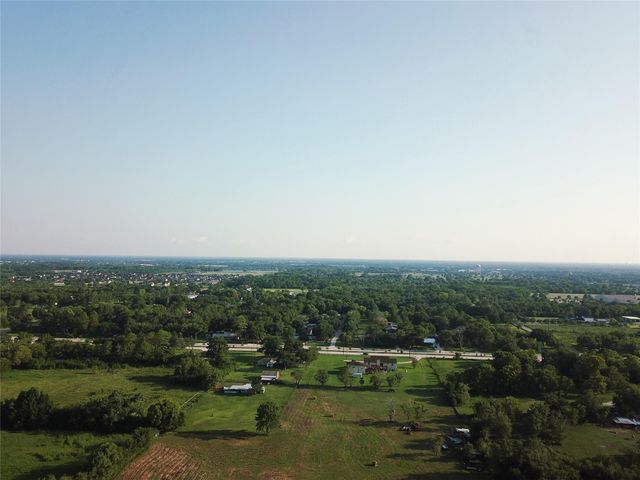 8033 Mchard Road, Pearland, TX 77581