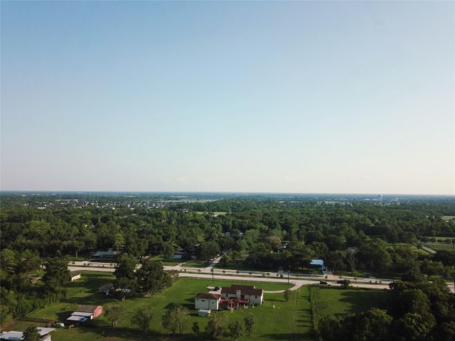 8033 Mchard Road, Pearland, TX 77581