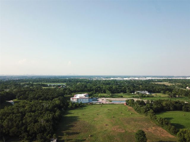 8033 Mchard Road, Pearland, TX 77581