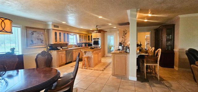 8033 Mchard Road, Pearland, TX 77581