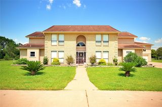 8033 Mchard Road, Pearland, TX 77581