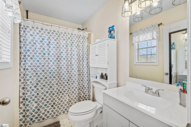 110 Old Timber Road, Woodruff, SC 29388