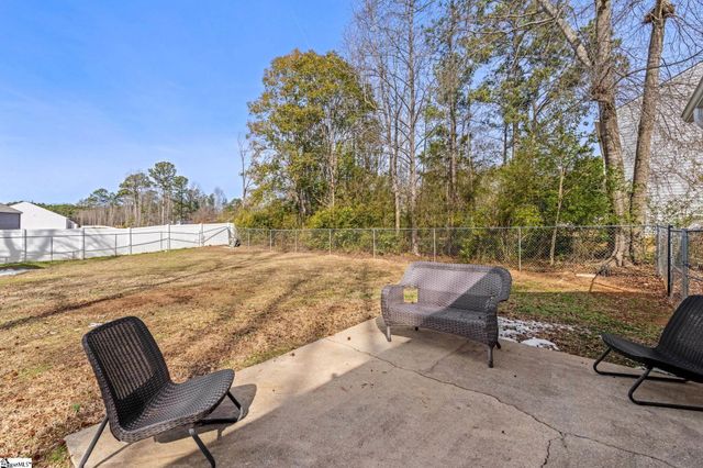 110 Old Timber Road, Woodruff, SC 29388