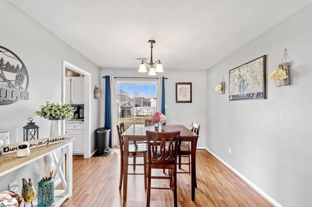 110 Old Timber Road, Woodruff, SC 29388