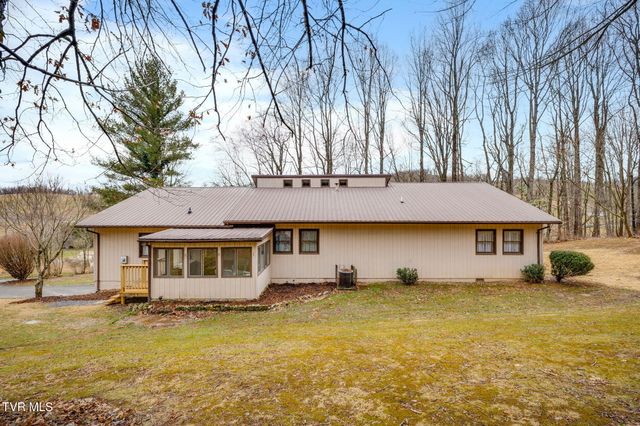 1308 Reedy Creek Road, Bristol, TN 37620