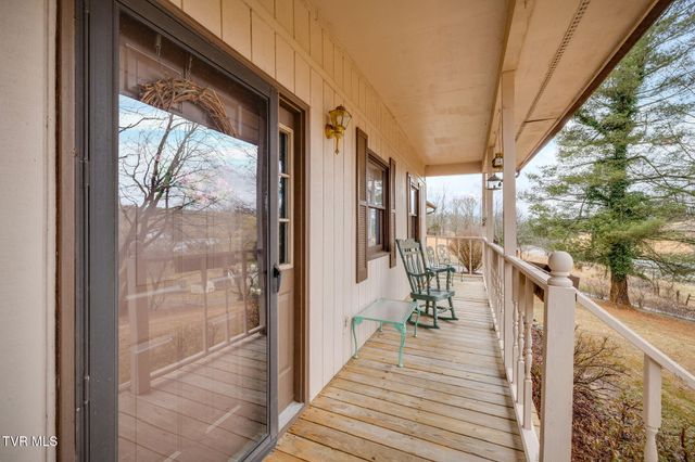 1308 Reedy Creek Road, Bristol, TN 37620