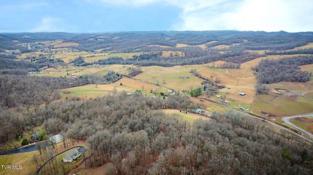 1308 Reedy Creek Road, Bristol, TN 37620