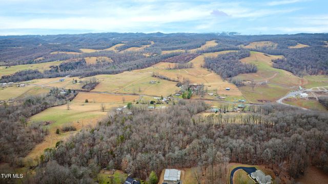 1308 Reedy Creek Road, Bristol, TN 37620