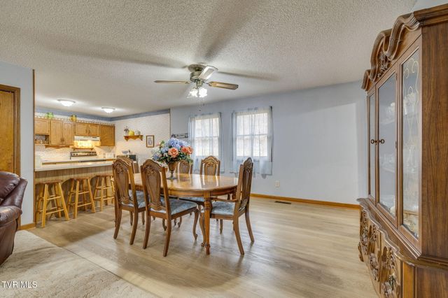 1308 Reedy Creek Road, Bristol, TN 37620