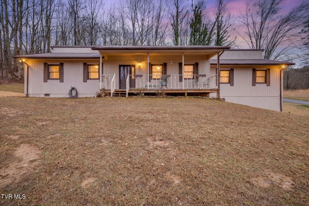 1308 Reedy Creek Road, Bristol, TN 37620