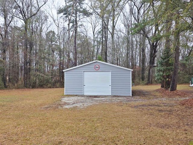 296 Deep Woods Road, Saint George, SC 29477