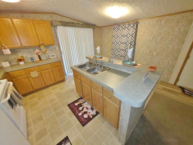 296 Deep Woods Road, Saint George, SC 29477