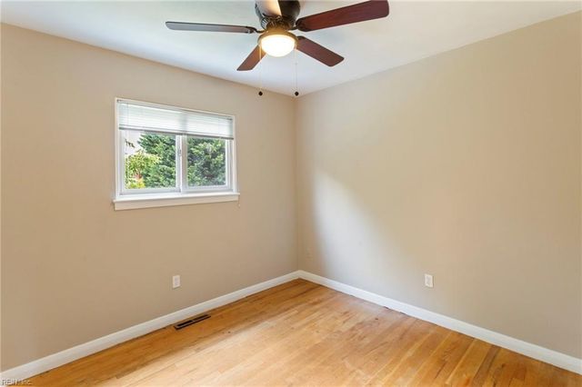 617 Allendale DR, Hampton, VA 23669