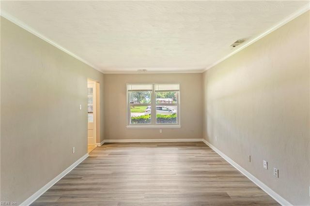 617 Allendale DR, Hampton, VA 23669
