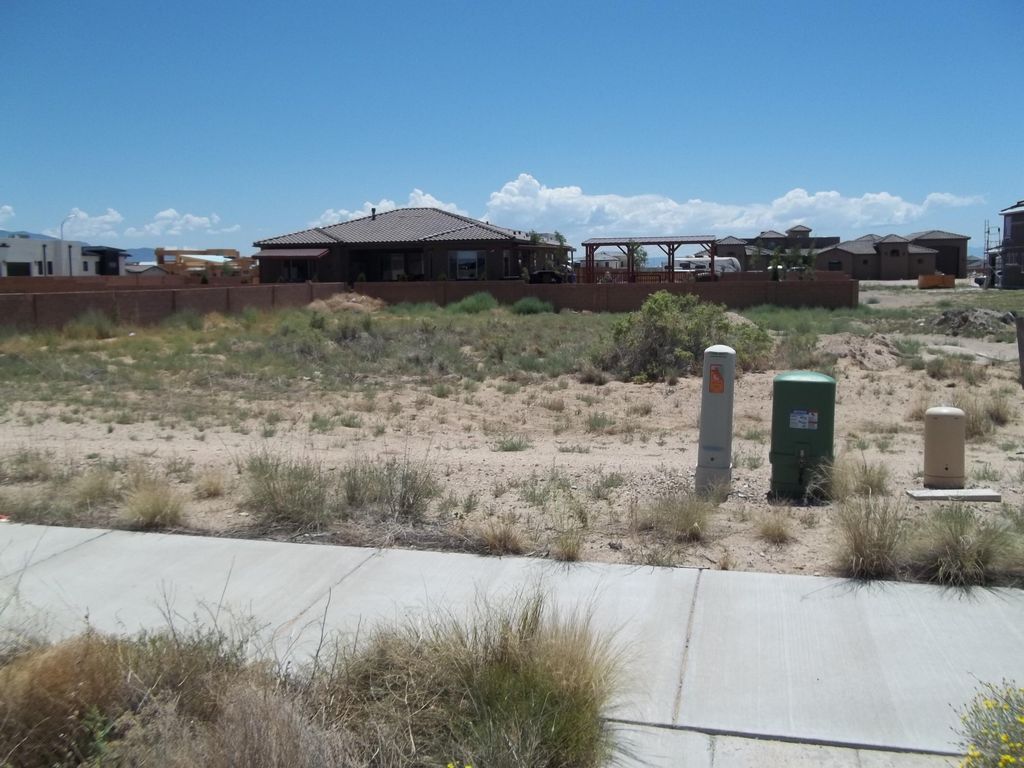 6614 Kimmick Drive NW, Albuquerque, NM 87120