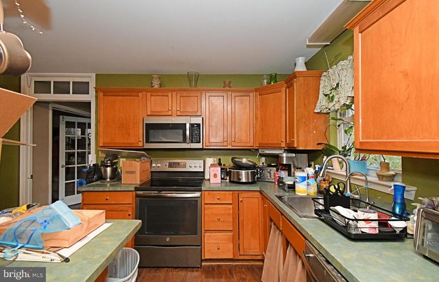 107 CLARION DR, Douglassville, PA 19518