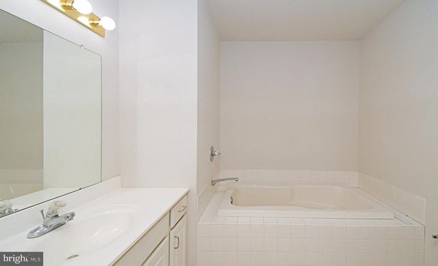 107 CLARION DR, Douglassville, PA 19518