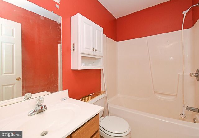 107 CLARION DR, Douglassville, PA 19518