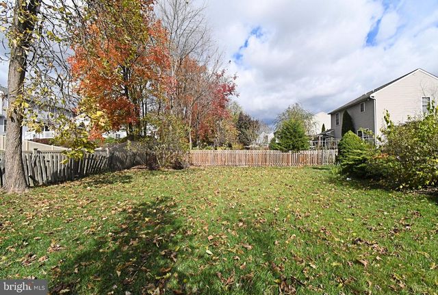 107 CLARION DR, Douglassville, PA 19518