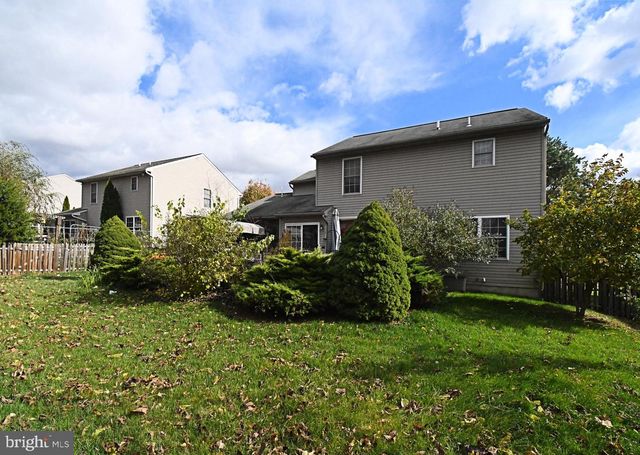 107 CLARION DR, Douglassville, PA 19518