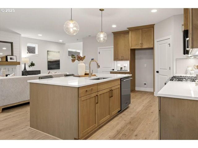 15650 Sw Missouri Rd, Tigard, OR 97224