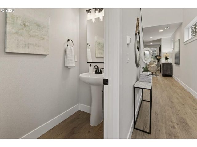 15650 Sw Missouri Rd, Tigard, OR 97224