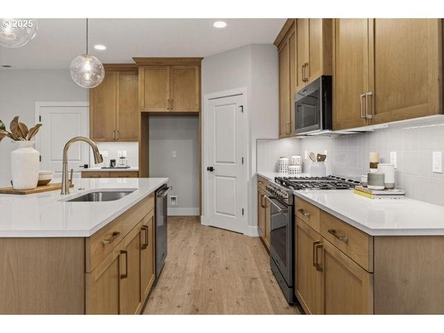 15650 Sw Missouri Rd, Tigard, OR 97224