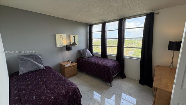 6901 Environ Blvd 6C, Lauderhill, FL 33319