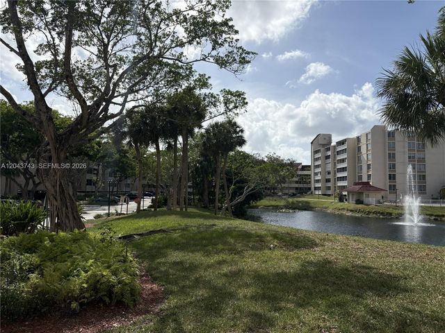 6901 Environ Blvd 6C, Lauderhill, FL 33319