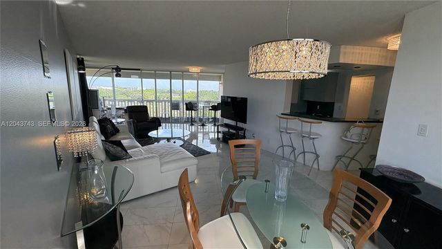 6901 Environ Blvd 6C, Lauderhill, FL 33319