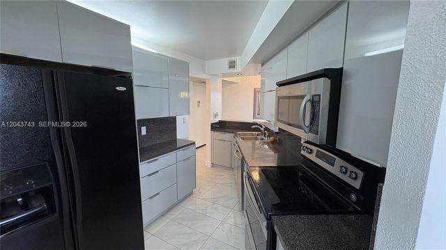 6901 Environ Blvd 6C, Lauderhill, FL 33319