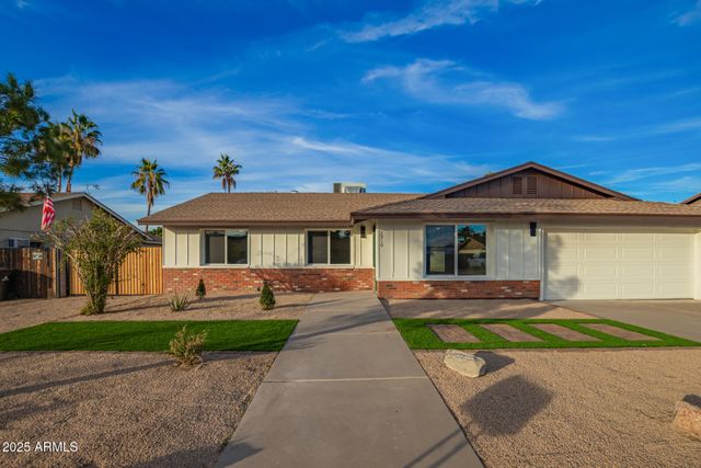 2910 W ANDERSON Drive, Phoenix, AZ 85053