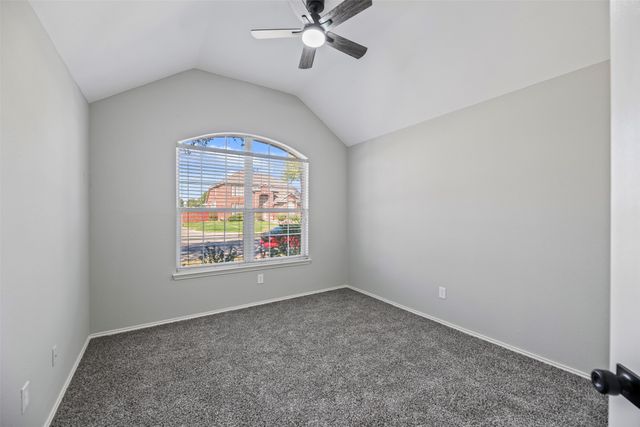 2129 Wallbrook Drive, Lewisville, TX 75067
