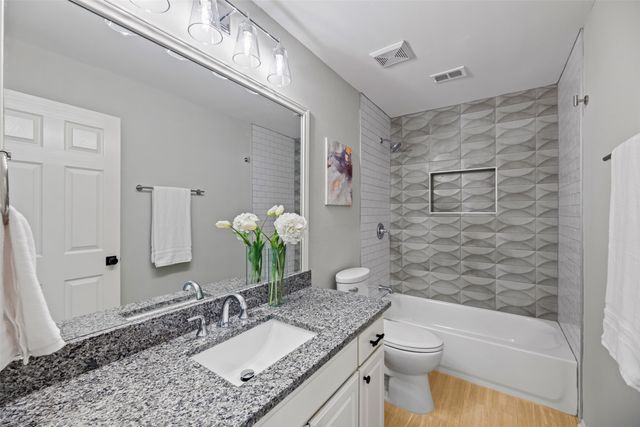 2129 Wallbrook Drive, Lewisville, TX 75067