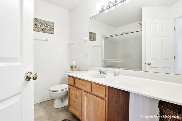 548 New Haven Drive 548, Cary, IL 60013