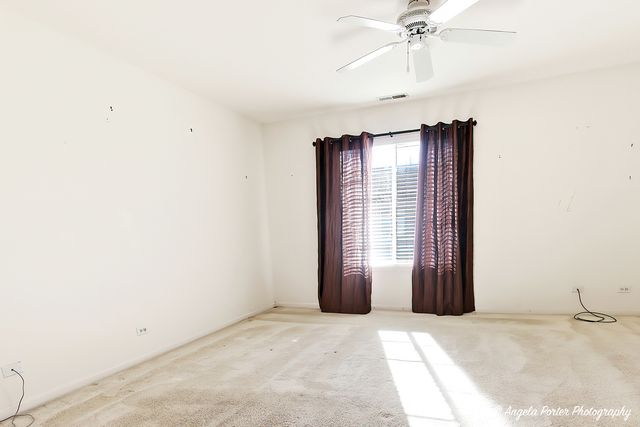 548 New Haven Drive 548, Cary, IL 60013