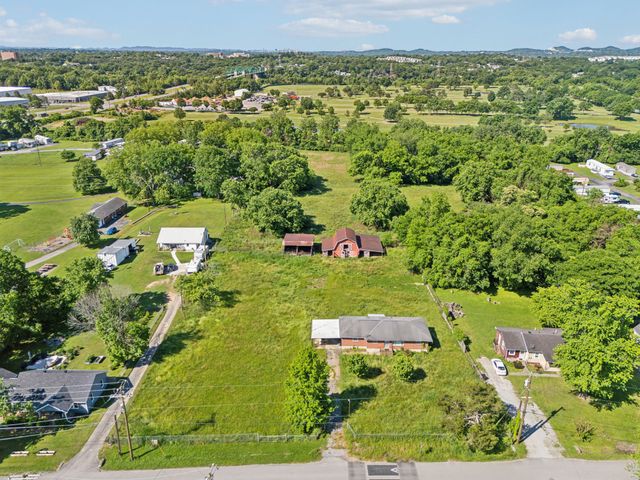 102 Scenic View Rd, Old Hickory, TN 37138