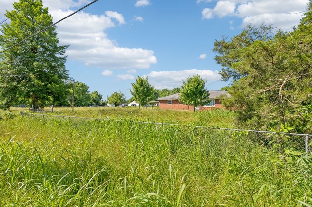 102 Scenic View Rd, Old Hickory, TN 37138