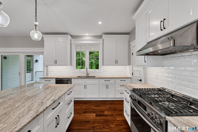 12 Meadowcrest Drive North, Goshen, CT 06756