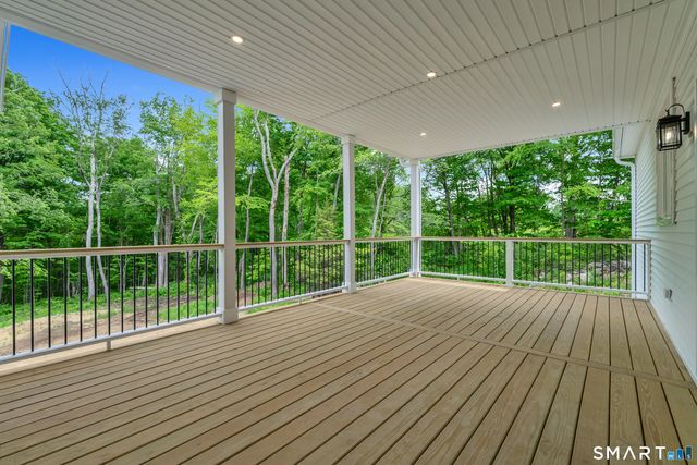 12 Meadowcrest Drive North, Goshen, CT 06756