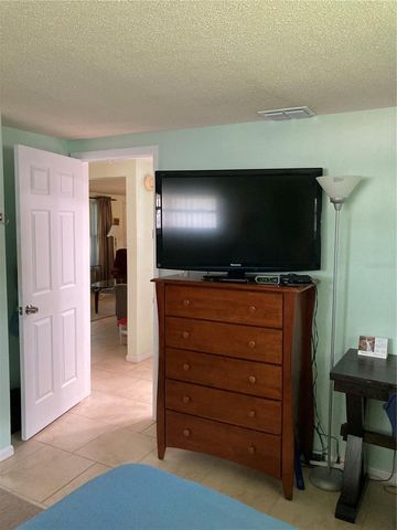 7628 VALLEY COURT, New Port Richey, FL 34653